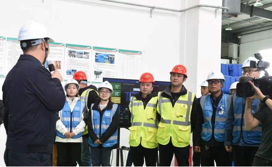 《我為公司發展奉獻偉大力量》